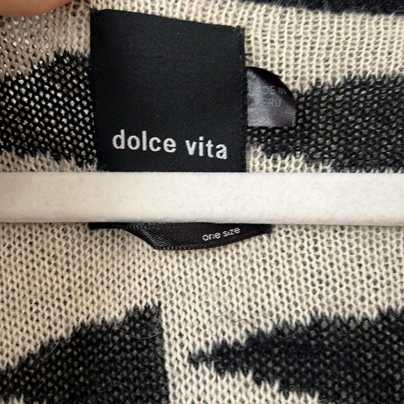 Dolce Vita Alpaca Cape/Poncho one size - Picture 2 of 6